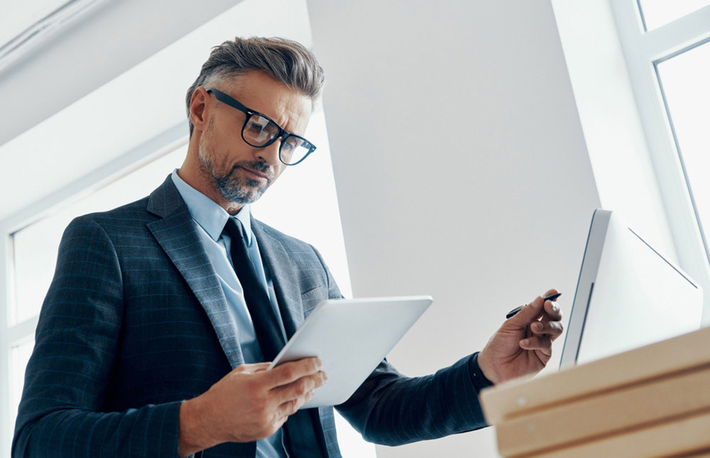 Data analytics in the retail industry - personalizing marketing and customer experiences / DXC Luxoft Insights